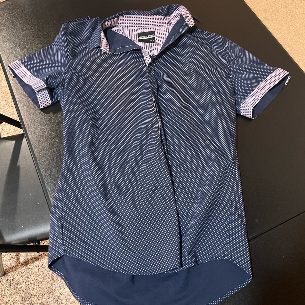 Dress shirt size M